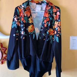 Blazer/Bodysuit/blouse
